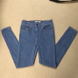 720 High Rise Super Skinny Jeans